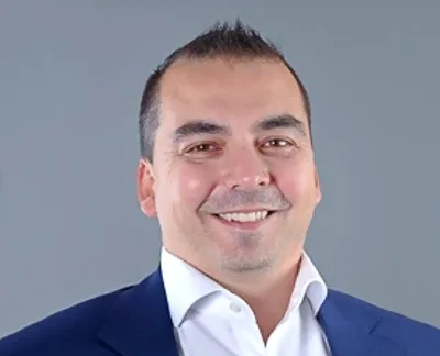 visuel_equipe_mikael-knisy_spirit-reim-services